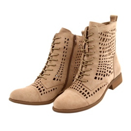 M.Daszyński Bundna genombrutna arbetare Daszyński SA142-33 beige 3