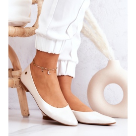 Skinnballerinor för kvinnor Maciejka 04100-26 Ljus beige 1