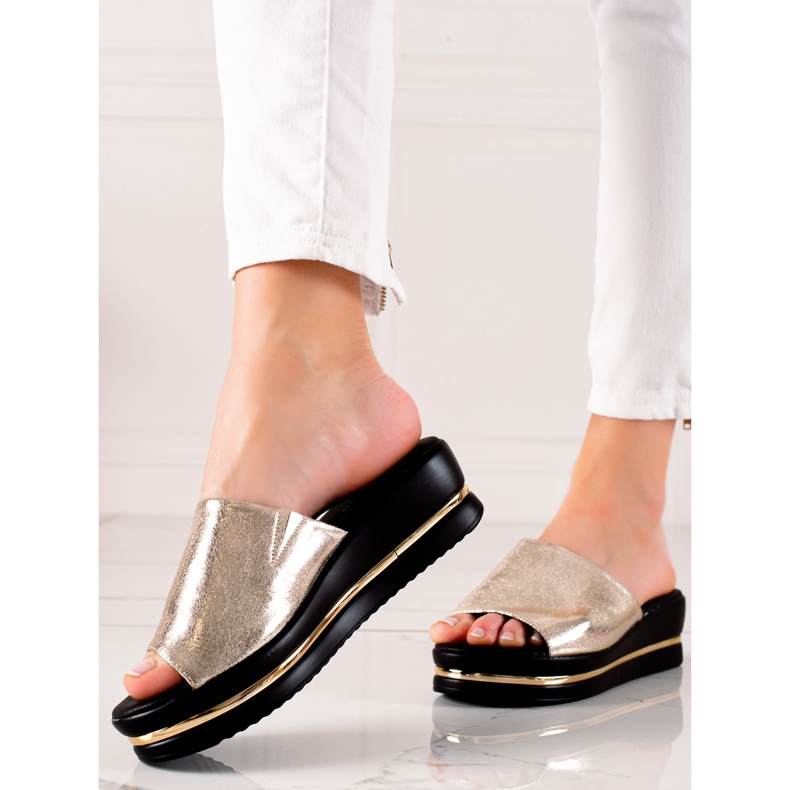 Goodin Blanka Tofflor På Plattformen gyllene 1