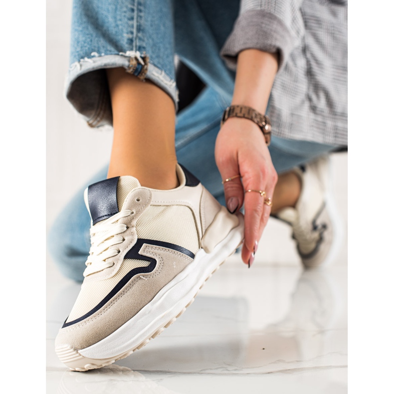 TRENDI Sportskor beige 2