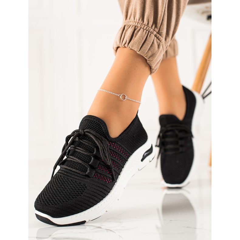 TRENDI Slip-on sportskor svart 1