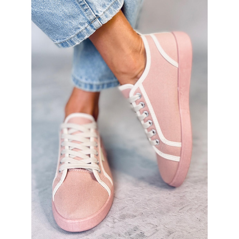 Rosa Trest Rosa chanelki sneakers 1
