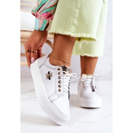 FILIPCZYK Läder Sportskor På En Vit Bellisia Plattform 2