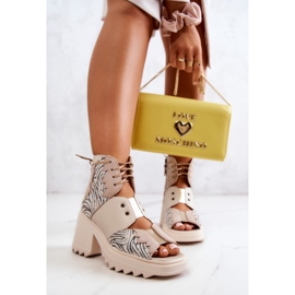 Läderstövlar På Dragkedja Maciejka 05321-04 Beige 2