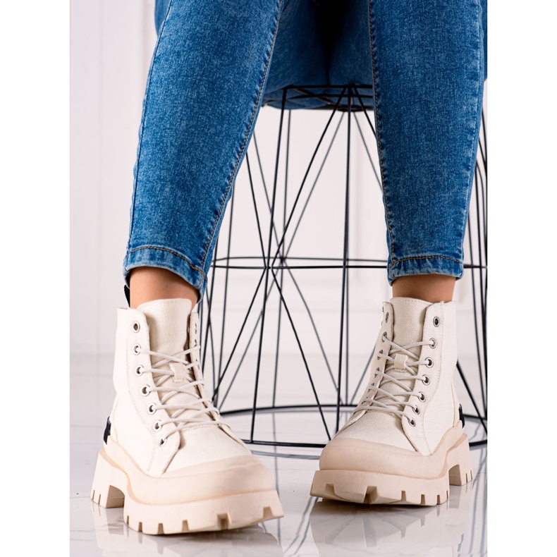 Fångare på S. Barski-plattformen beige 2