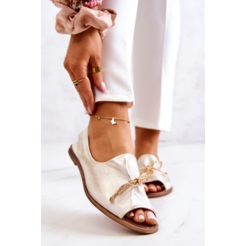 Ballerinor för damer i läder Nicole 2660/004 Vitguld 1