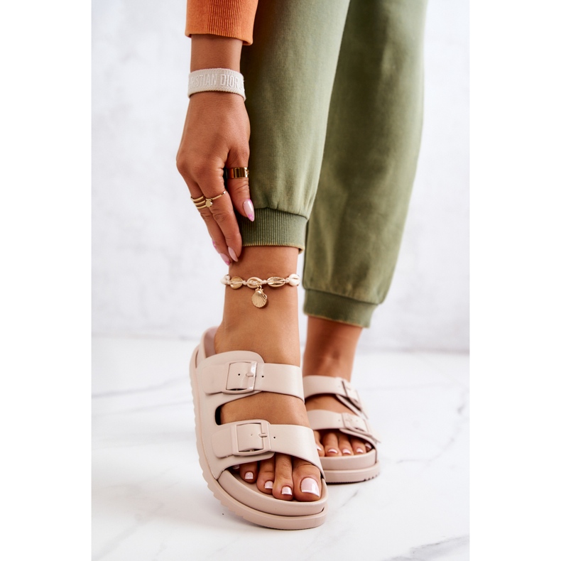 S.Barski Gummitofflor Med Spänne Beige Corina 2