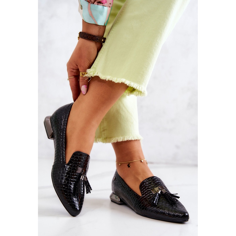 Vinceza Lackade mockasiner Krokodilmönster med svarta Pharell-fransar 2