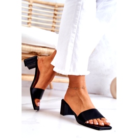 FJ1 Skinnsvarta Netty-sandaler på häl 3