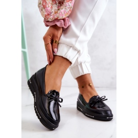 Vinceza Damlackerade Loafers På Wedge Black Frilly svart 2