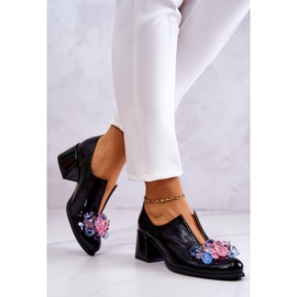 PA2 Släta läderskor med svart Delaver-dekoration 2