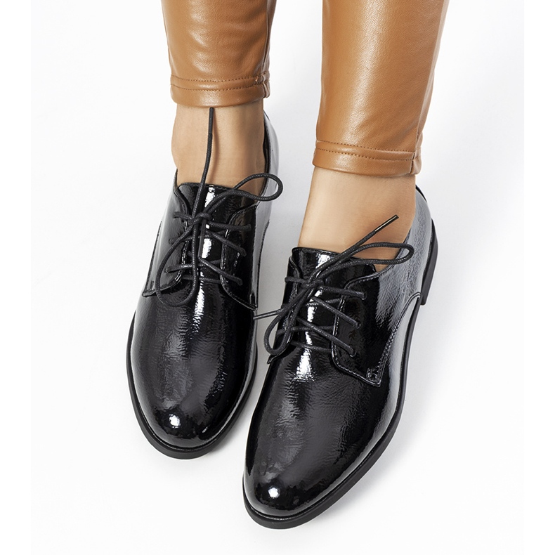 Svartlackade damskor Gardi 1