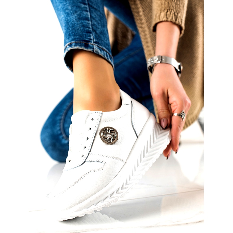 Damsportskor bundna Filippo DP3547 / 22 WH White vit silver- 2