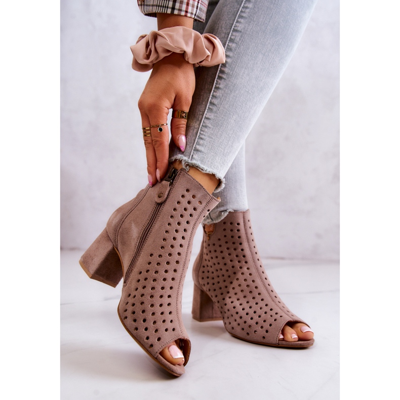 Genombrutna läderstövlar Maciejka 05420-10 Mörkbeige 2