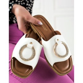 W. Potocki Vita tofflor med Potocki-prydnad 1