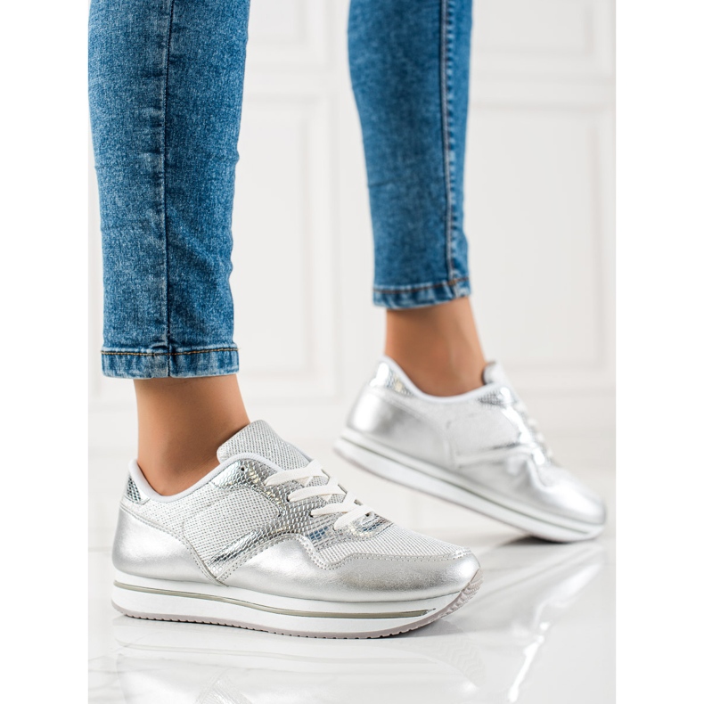 TRENDI Silver sneakers 1