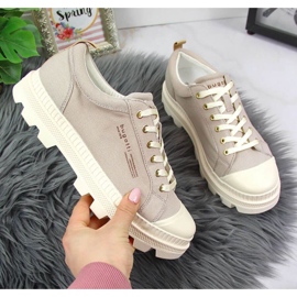 Bugatti W INT1721 beige sneakers på plattformen 1