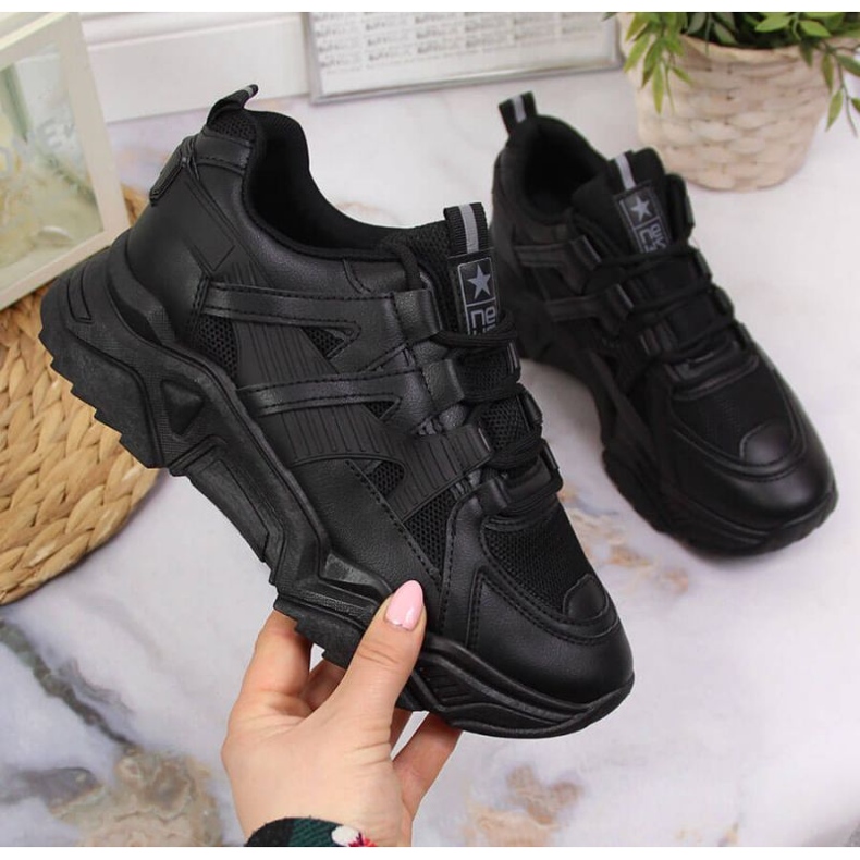 Wedge sneakers Nyheter W EU649A svart 1