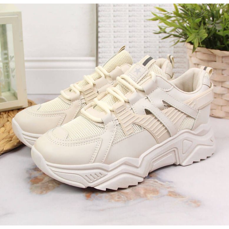 Wedge sneakers Nyheter W EU649B beige 2