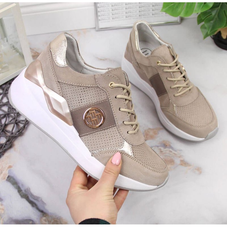 Lädersneakers på en kil Filippo W PAW331A beige 1