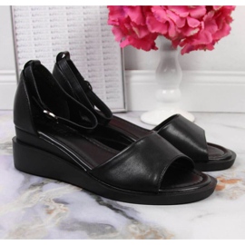 Svarta Vinceza W JAN102A kilsandaler 2