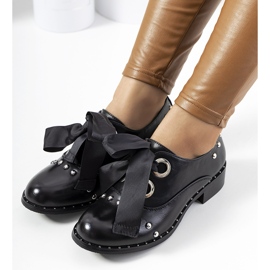 Svarta platta skor från Belcastro 1