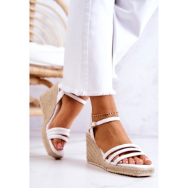 FJ1 Louisiana Vita Sandaler På En Kil 2