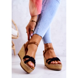 FB2 Fashionabla kilsandaler Svart Roseville 1