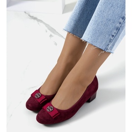 Glänsande rödbruna pumps från Baten 1