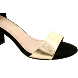 Svarta och guld sandaler på en klack Evento 20SD98-1617 gyllene 5