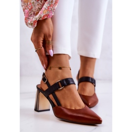 Sergio Leone Moderiktiga pumps i läder Maciejka 05498-29 Brun och Svart 1