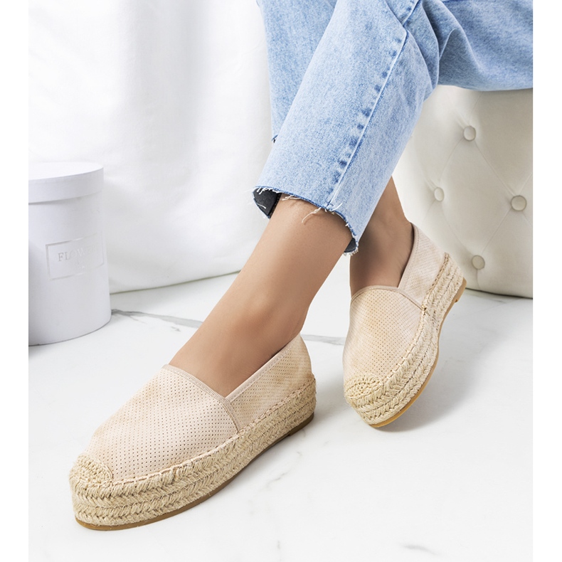 Beige Capelle genombrutna espadrillor 1