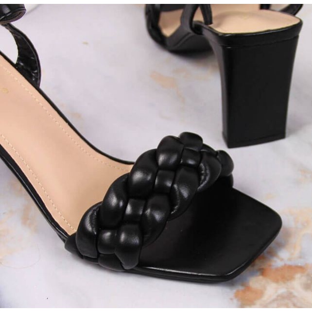 Svarta högklackade sandaler Vinceza W JAN114A 2