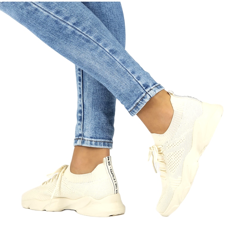 Filippo DTN2184/22 Beige Socks. 6