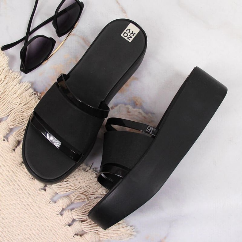 Gummitofflor på Zaxy W INT1708B plattform svart 2