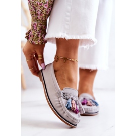 Loafers i mocka för kvinnor med fransar Grå Laressa 1