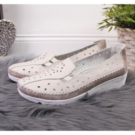 Kilskor i läder beige T.Sokolski W SCA156 2