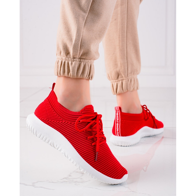 TRENDI Lätta sportskor röd 1