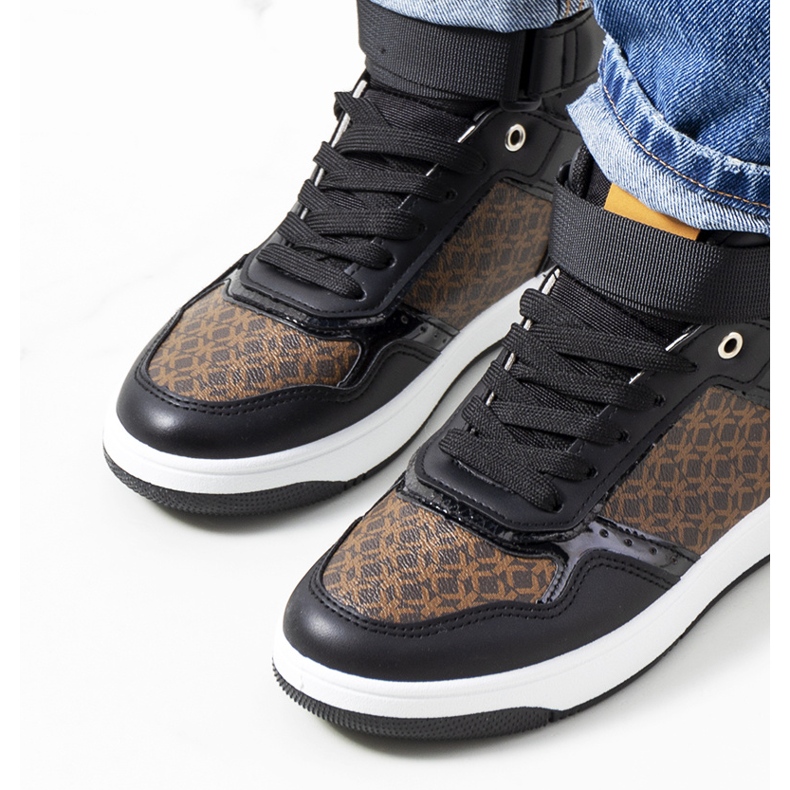 Svarta sneakers från Emmers brun 1