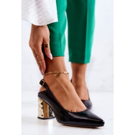Läderpumpar på en stång Maciejka 05427-01 Svart gyllene 2