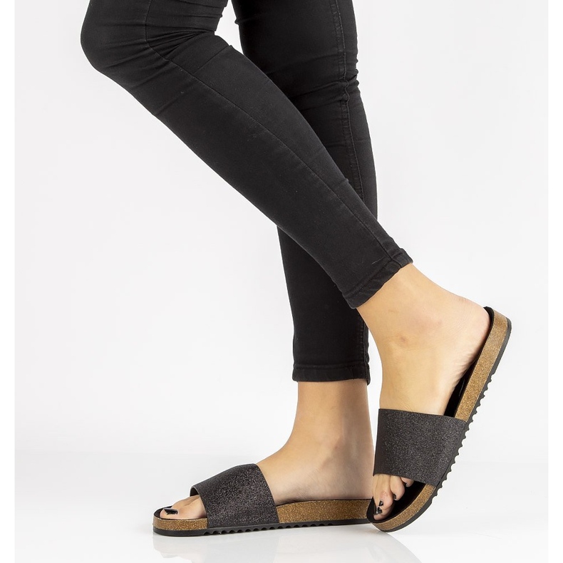 Filippo DK1373 / 20 Bk Svarta tofflor 1