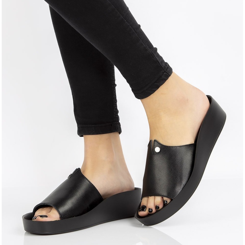 Skinntofflor Filippo DK2059 / 21 Bk svarta 1