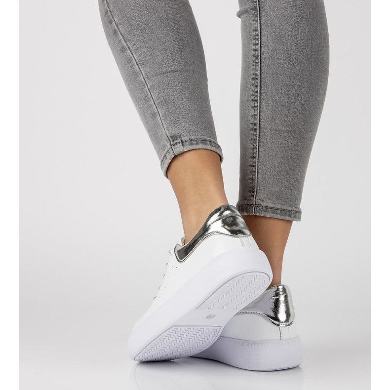 Läderskor Filippo DP2157 / 21 Wh vita 2