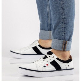 Läderskor Filippo MP2330 / 21 Wh vita 1