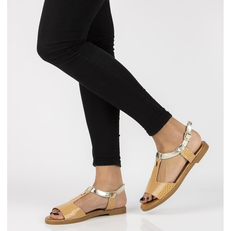 Filippo DS2099 / 21 Beige sandaler gyllene 1