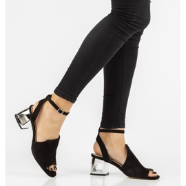 Svarta Filippo DS2107 / 21 Bk sandaler med klackar 2