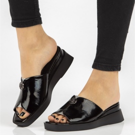 Filippo DK2351 / 21 Bk svarta tofflor 1