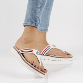 Skinntofflor Filippo DK2327 / 21 Wh vita 1