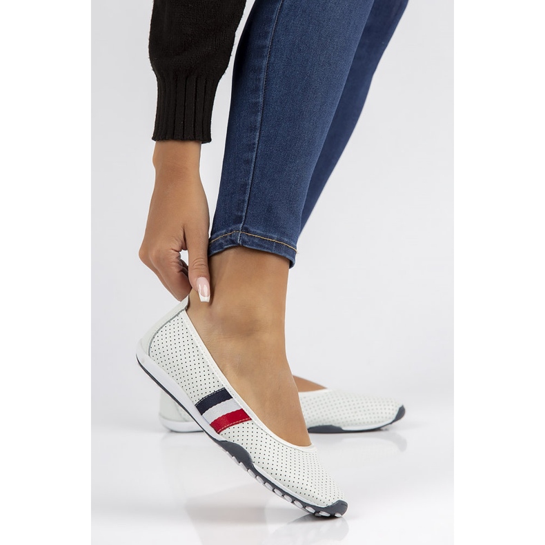 Läderskor Filippo DP2063 / 22 Wh vita 2