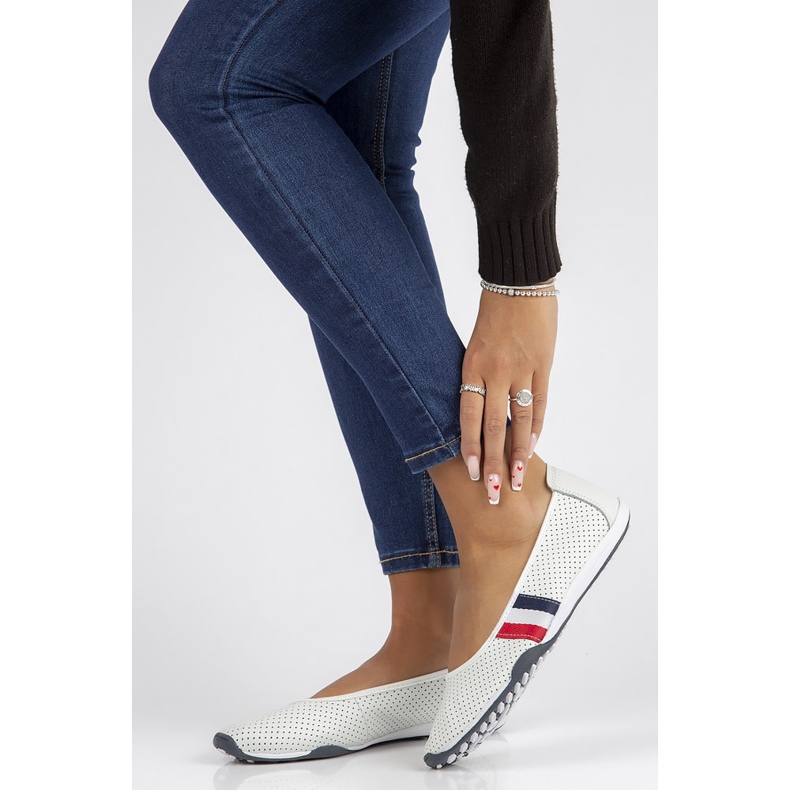 Läderskor Filippo DP2063 / 22 Wh vita 1